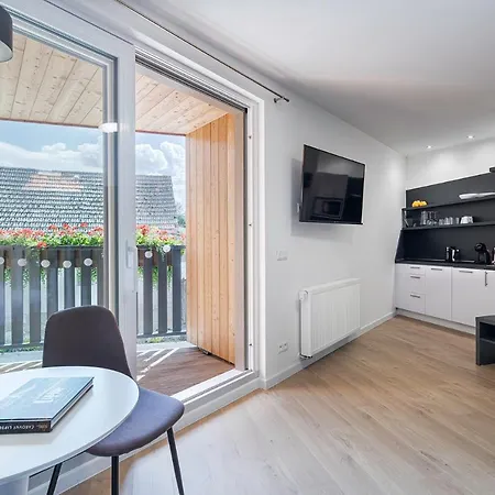 Apartmany Lama Malatiny Zewnętrze zdjęcie